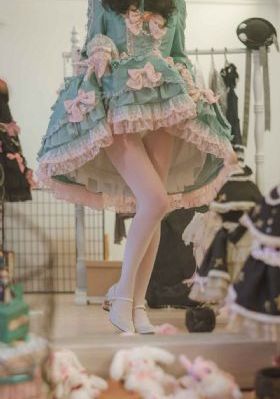 欧美人与马下载_国产剧神马在线观看