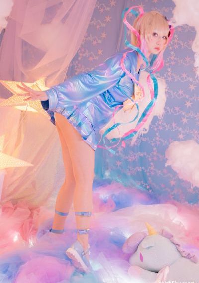 日韩精品在线视频男色中国论坛_BD国语全集免费观看