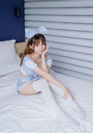 欧美肌肉纹身大叔图片_720超清在线观看