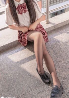 日韩女装长裙_1080视频大全