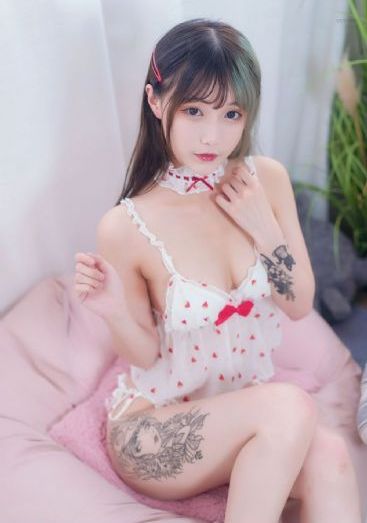 扒开女人下面使劲桶动态图_4K高清免费观看