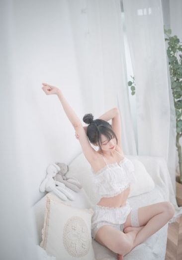 亚洲美女色图片禁图_720在线观看高清