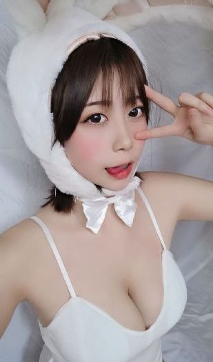 青青国产伊人再现_BDHD在线观看