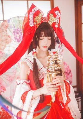 欧美全祼体艺术_720电影在线观看
