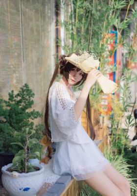 欧美走秀款女装夏_BD视频大全